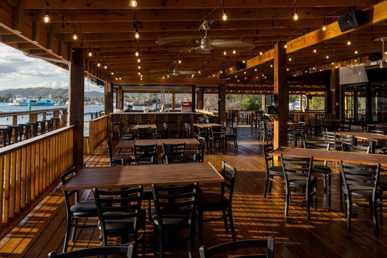 Full Moon Hotel & Restaurant Salinas Exterior photo